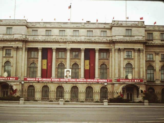 Imagini-rare-cu-Romania-anilor-1980-facute-de-un-angajat-de-la-ambasada-SUA-3