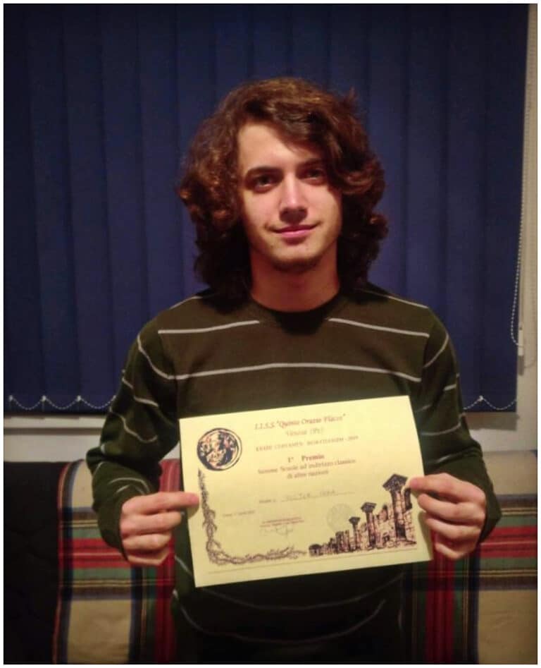 Un elev român a câştigat premiul I la Olimpiada Internațională de Limbă și literatură latină