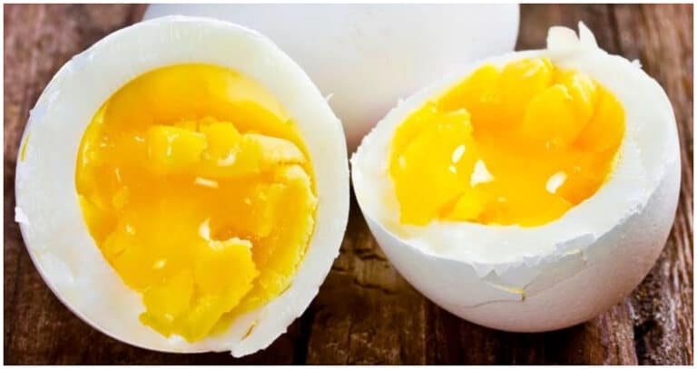 Beneficiile ouălor pentru sănătate: îmbunătățesc vederea, previn infarctul miocardic și cancerul de sân, protejează creierul și multe altele